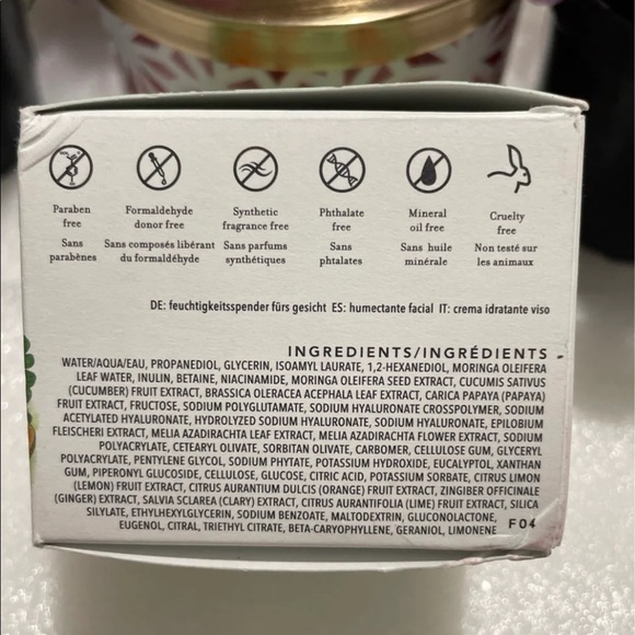 Farmacy daily greens moisturizer - Picture 3 of 5